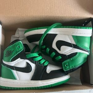 JORDAN 1 RETRO HIGH OG LUCKY GREEN TODDLER 5C